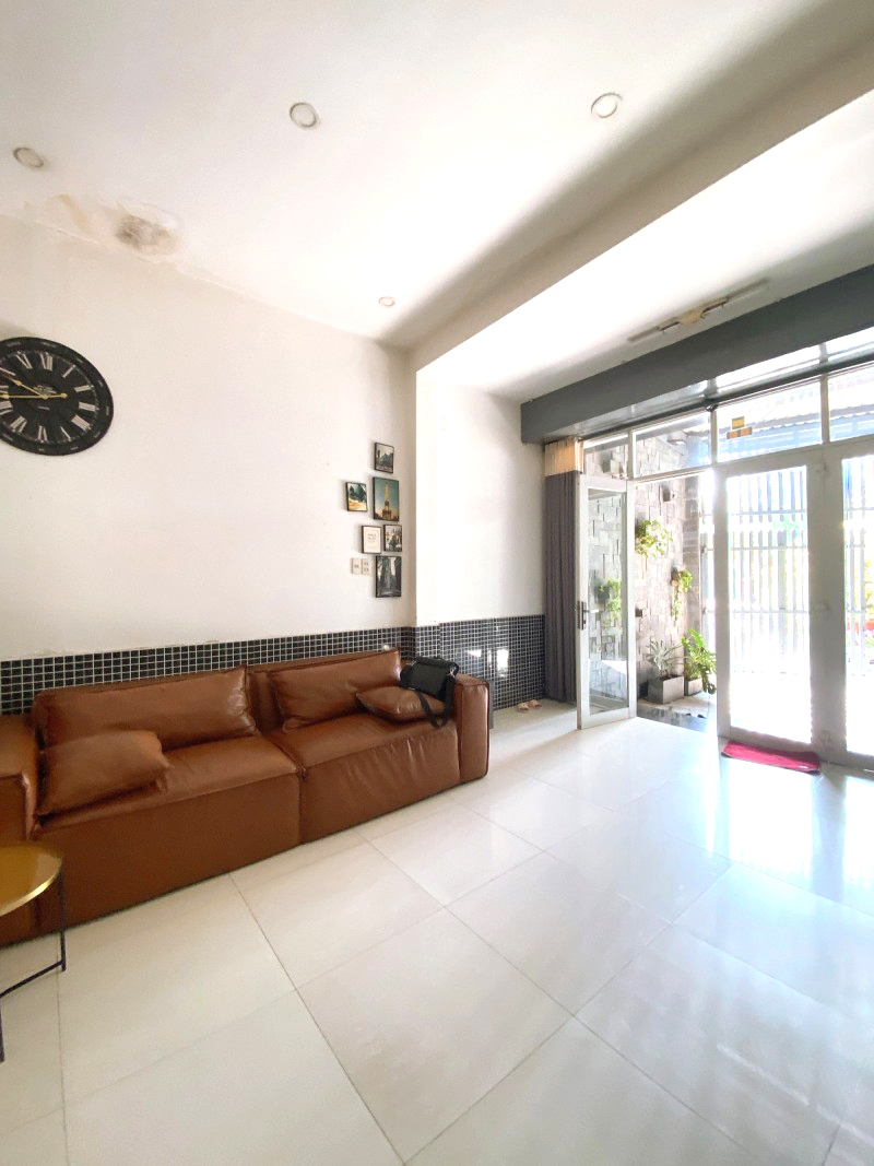 Bán Gấp Nhà Mặt Tiền Linh Đông – 95m² – Đường 6m Tránh Nhau – Gần Phạm Văn Đồng – Chỉ 5.6 Tỷ - Ảnh 1